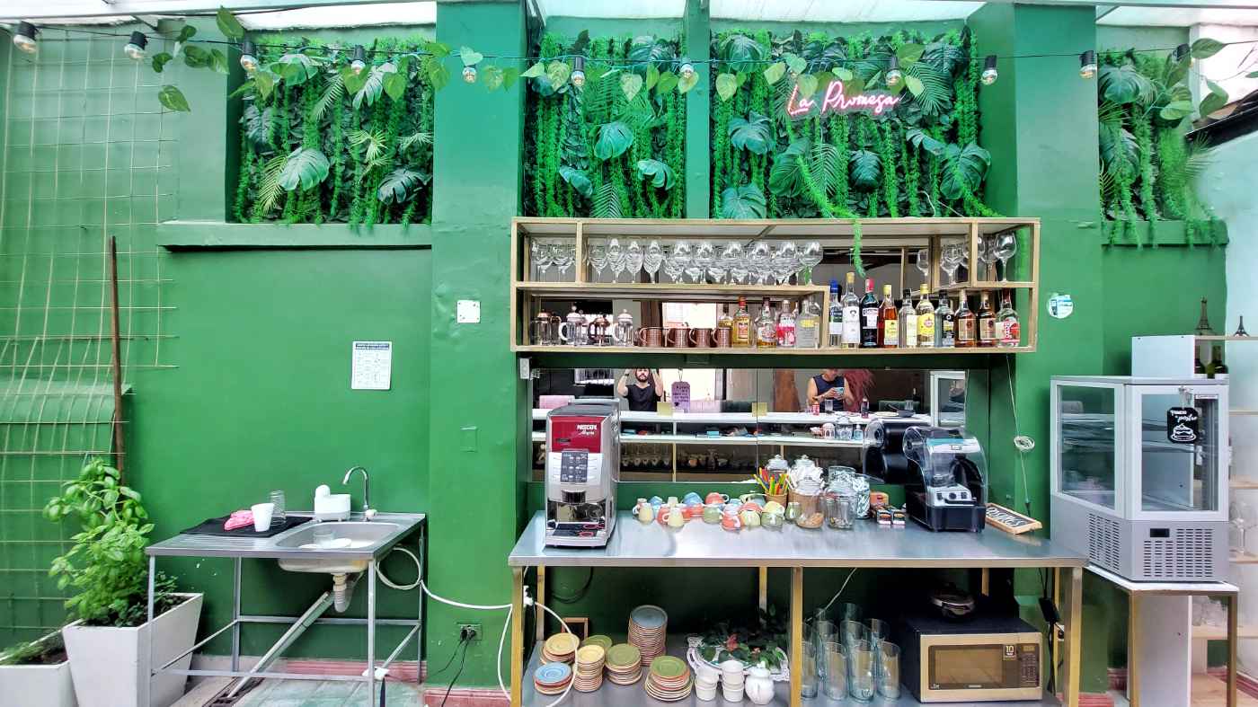 Hermoso restaurante con estilo y naturaleza en Cali — Foto 4