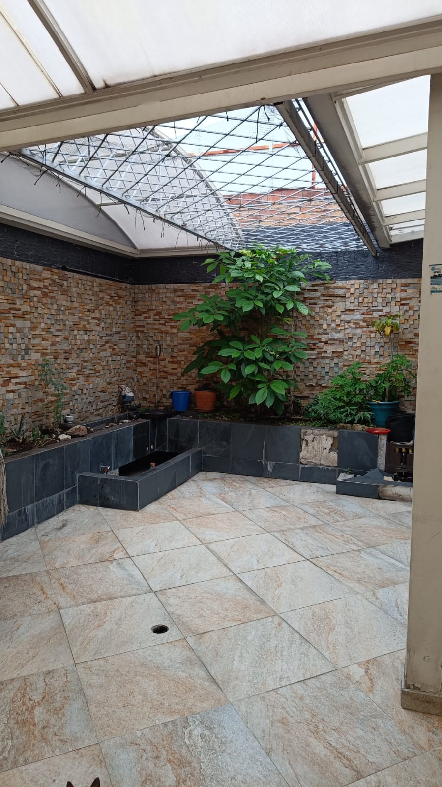 Excelente ubicación casa estilo americano — Foto 3