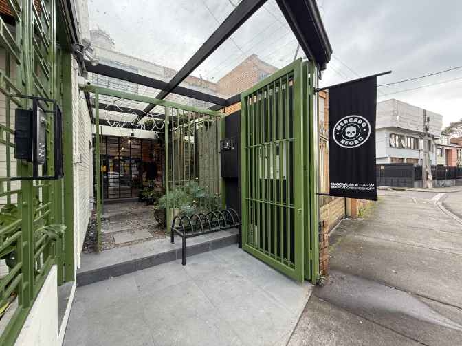 Casa con domo en Quinta Camacho – 300 m² de luz natural para eventos, marcas y producciones — Foto 3