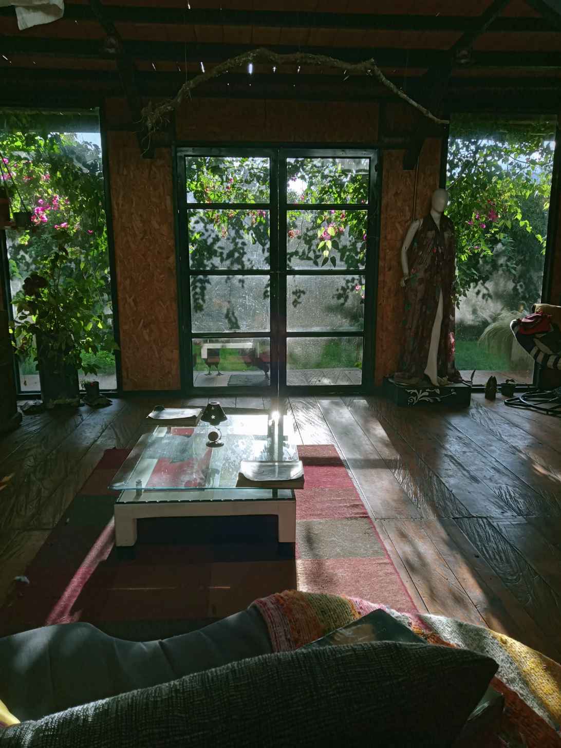 AMPLISIMO Y CREATIVO ESPACIO NATURAL PARA TODO TIPO DE PRODUCCIONES — Foto 4