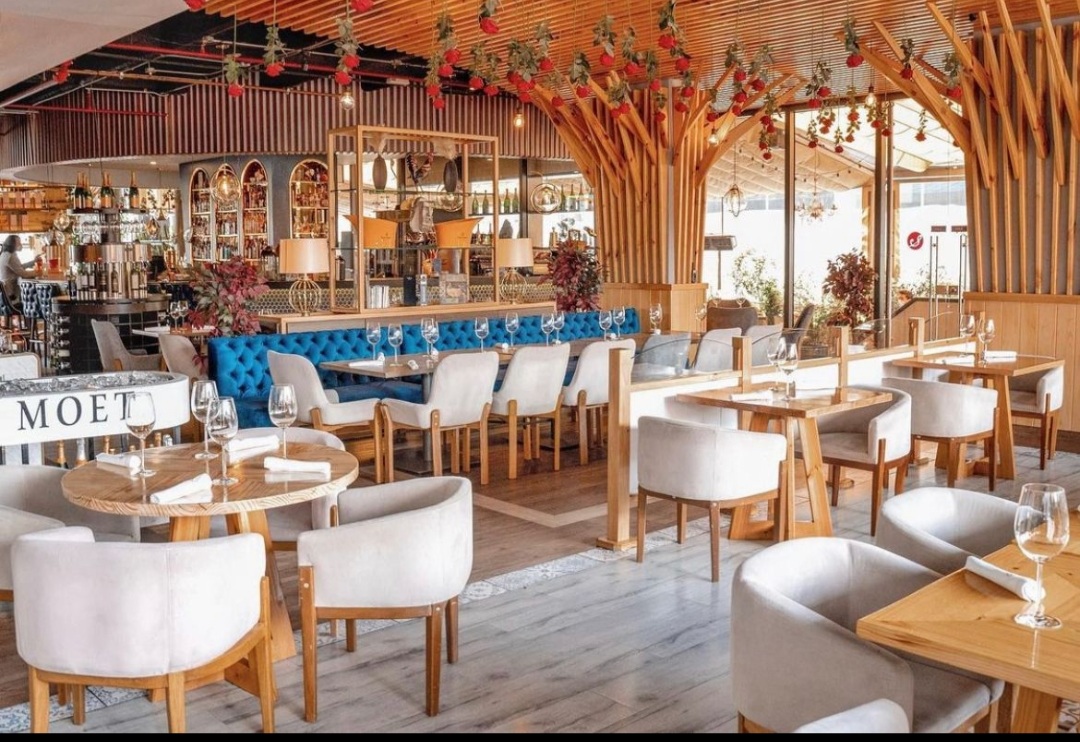 Seratta / Gourmet Market