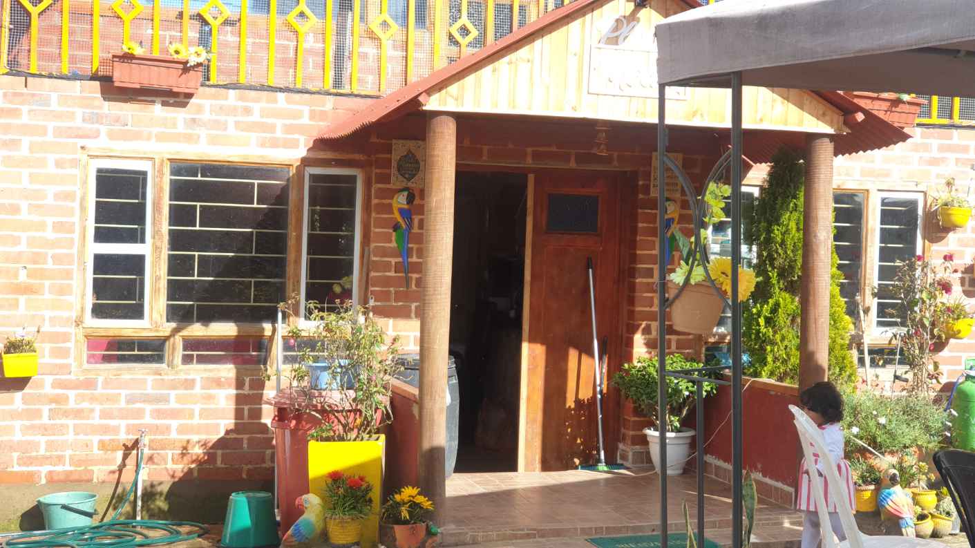 Finca Familiar con Quebrada — Foto 2