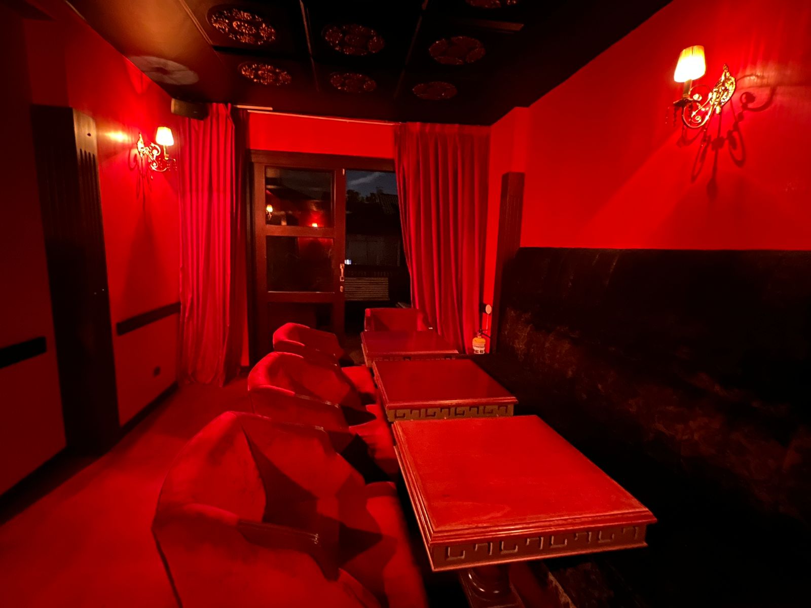 El espacio que buscabas - El Bar Rojo — Foto 5