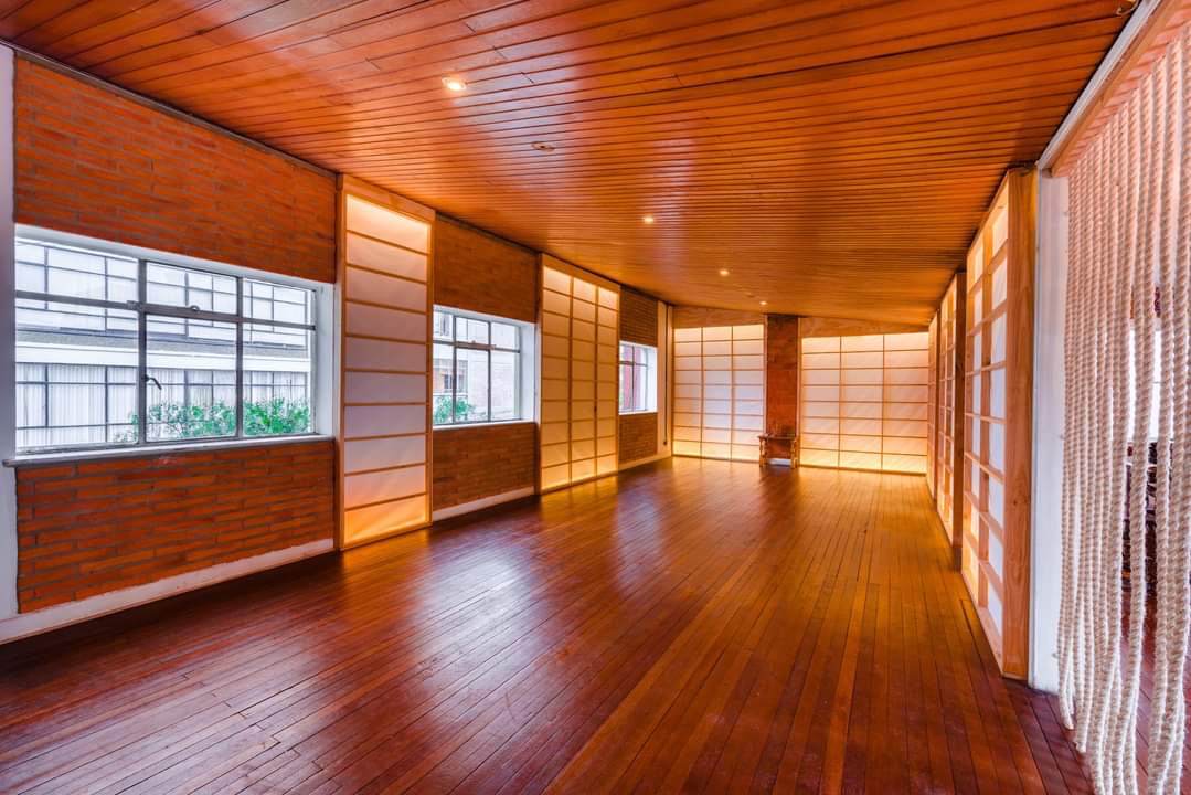 Gran salón estilo japonés 
