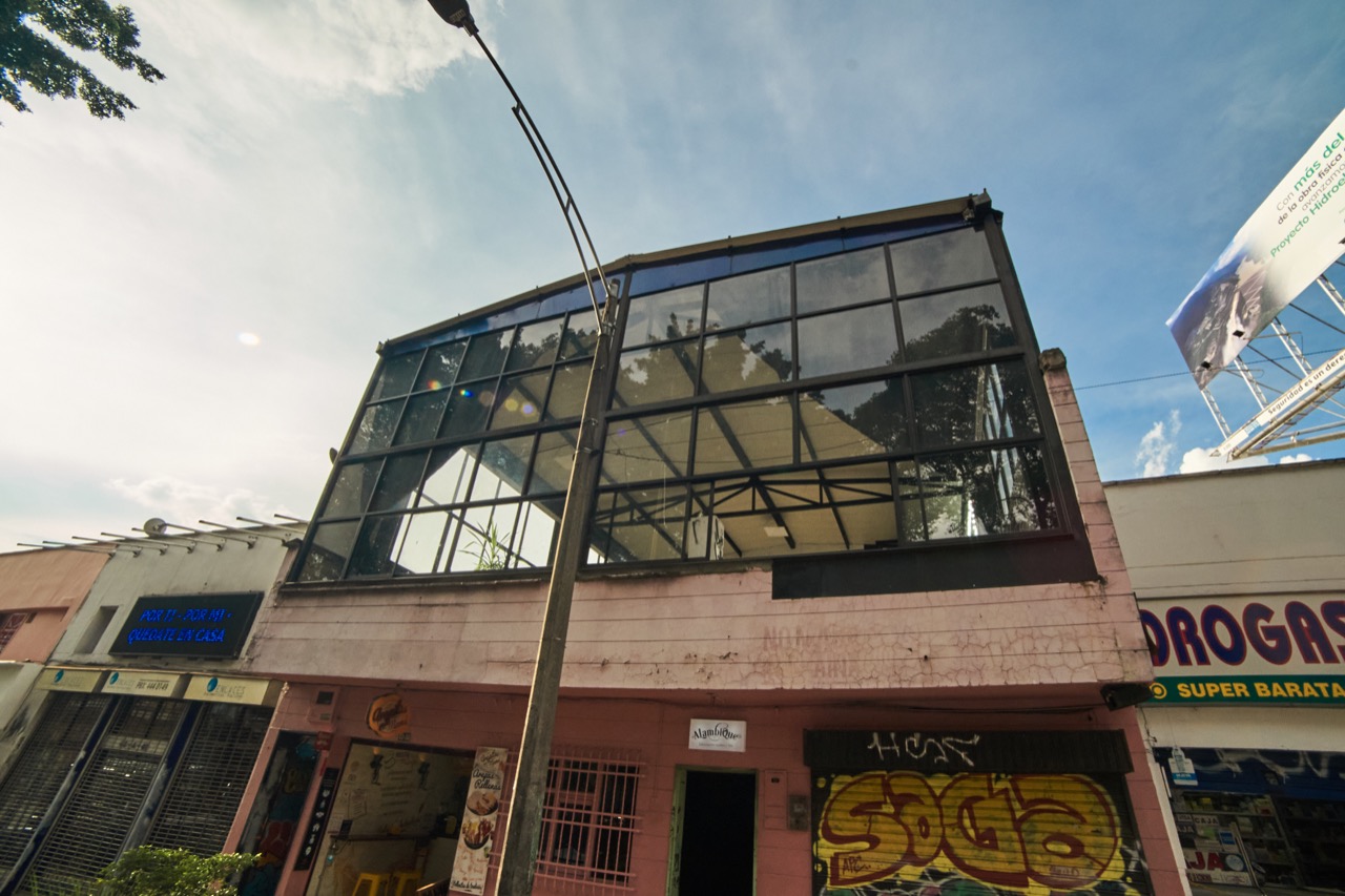 Amplio estudio en el Parque del Poblado — Foto 4