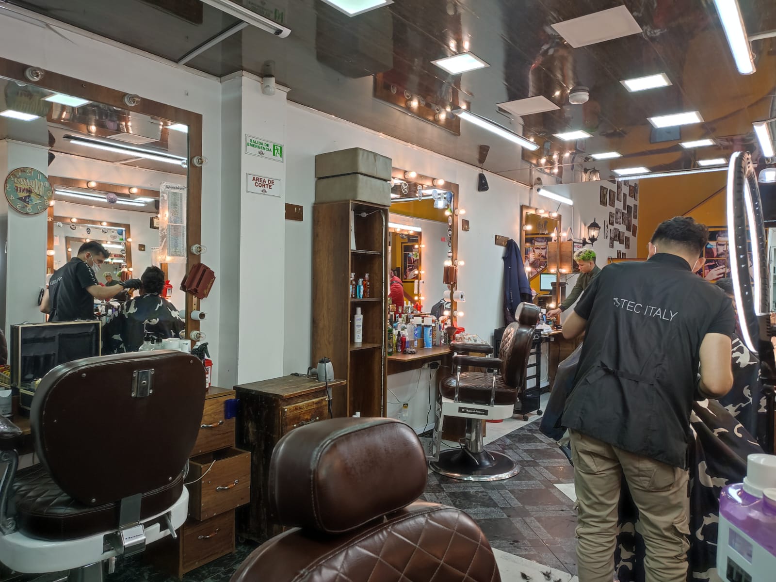 Barber group álamos — Foto 5