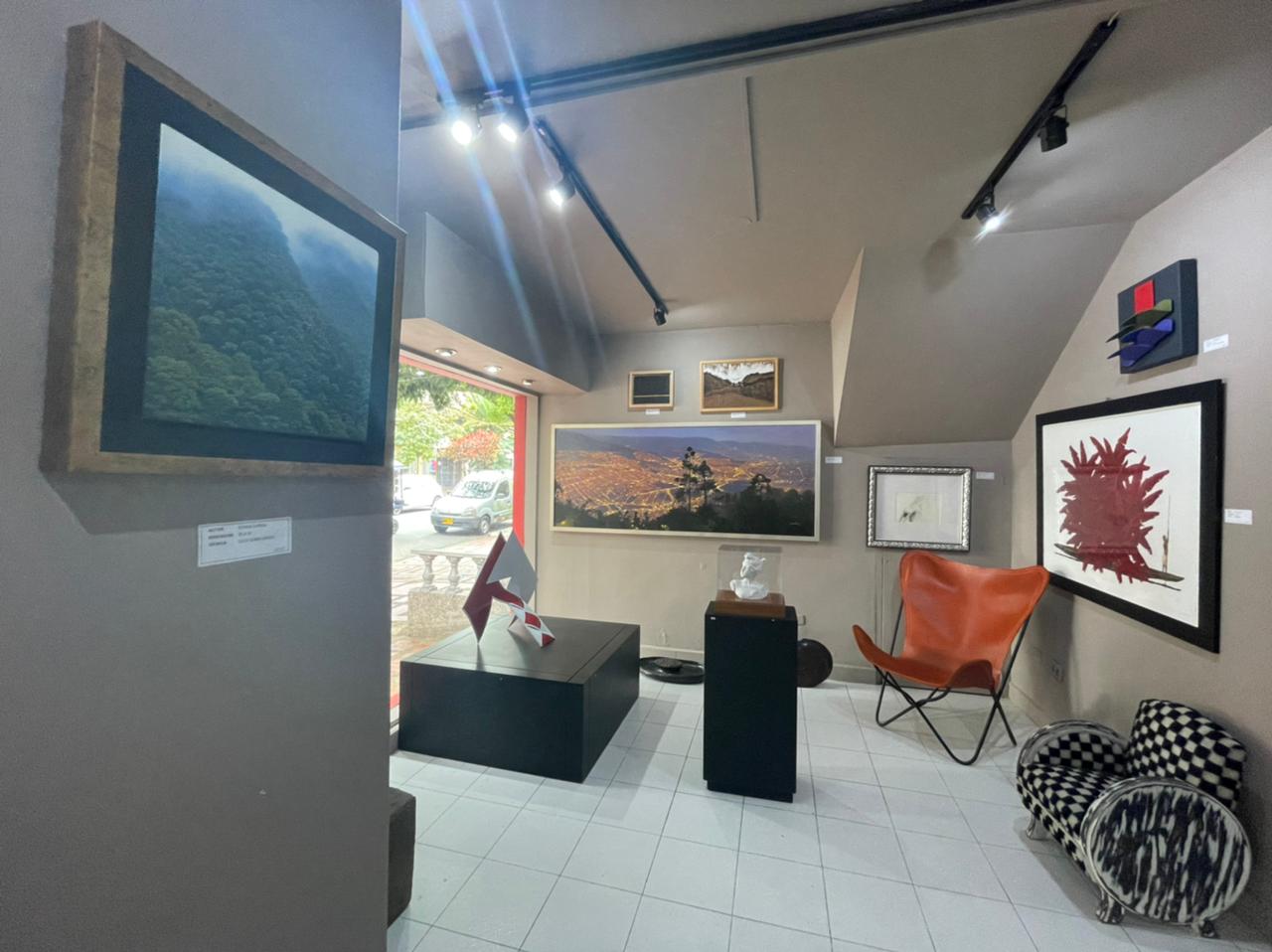 Galería de arte Carlos Orozco — Foto 3