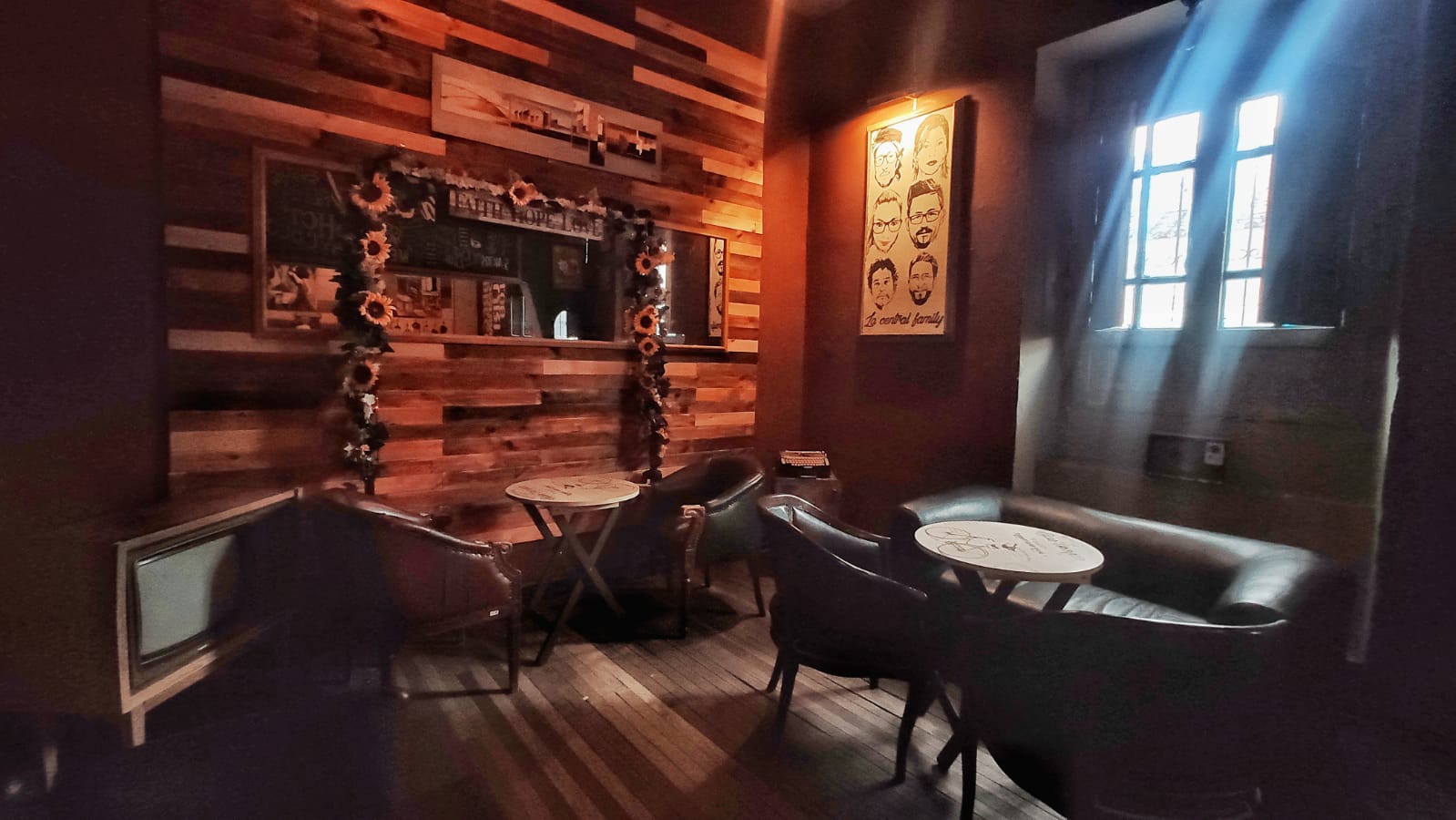 espectacular gastrobar de tres ambientes en facatativá