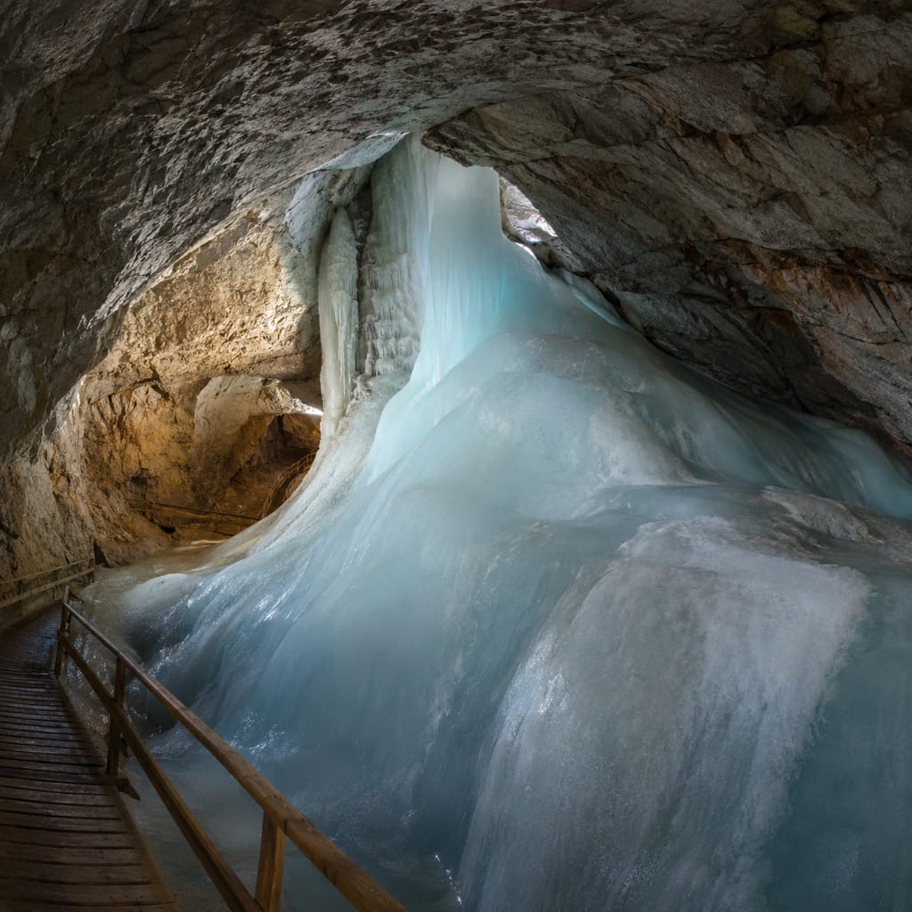 Eisriesenwelt Ice Cave
