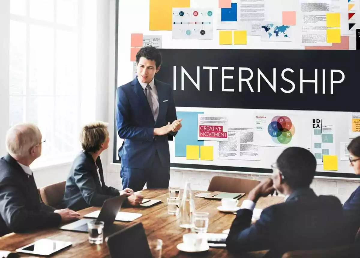 Is It Beneficial to Do Internships with Small Companies?