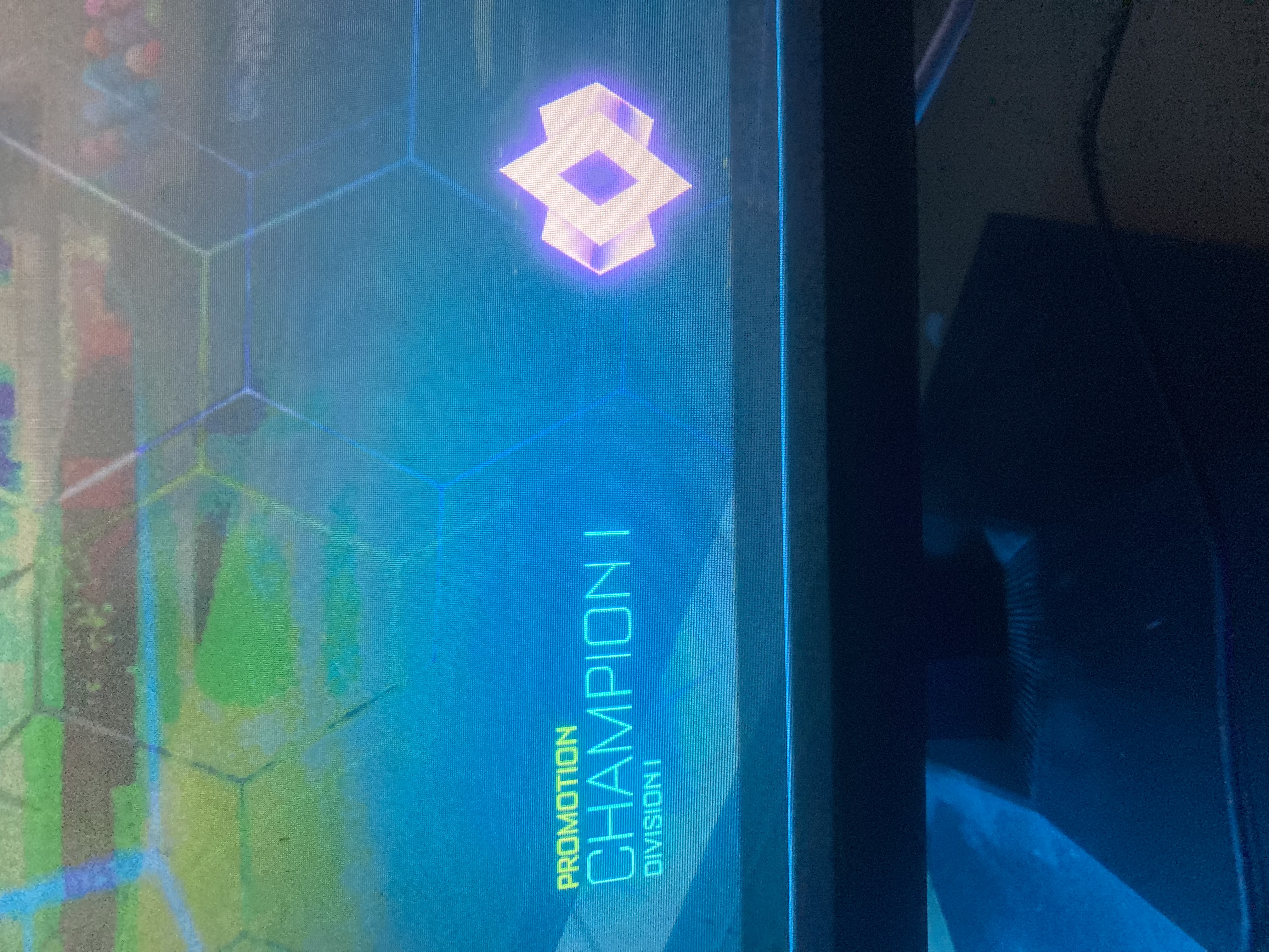 ANZURL. c’est mon pseudo rl