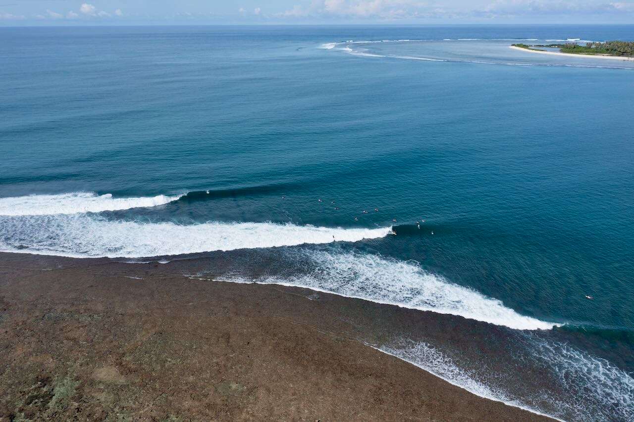 Surfing Mentawai Islands