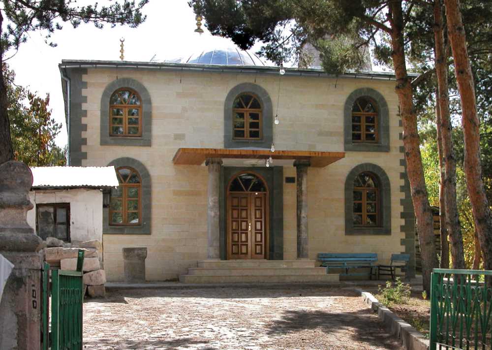 Kadıoğlu Cami