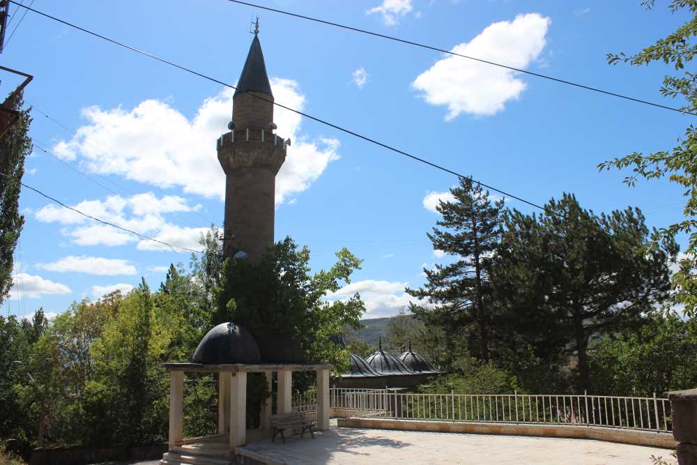 Kurşunlu Camii