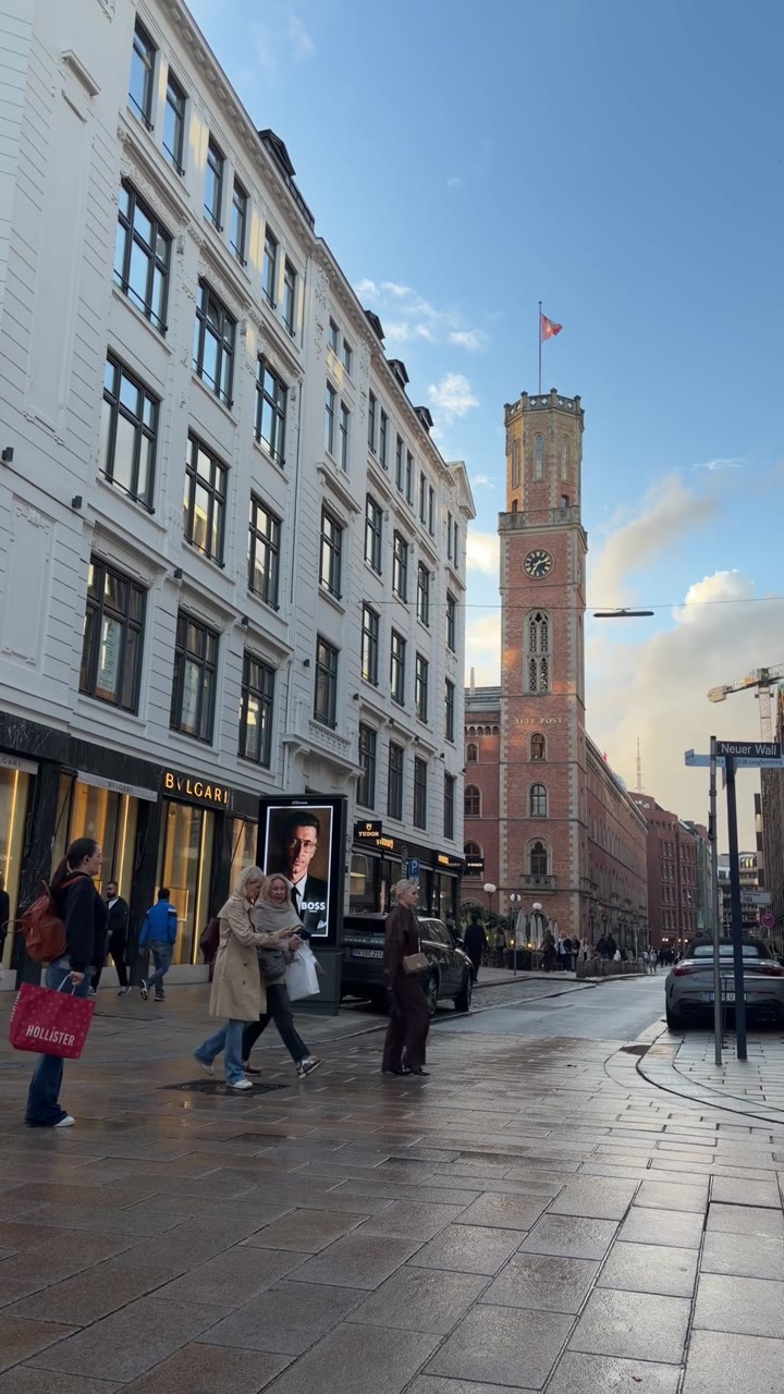 Alte Post Clock Tower From Neuer Wall — Hamburg, Germany