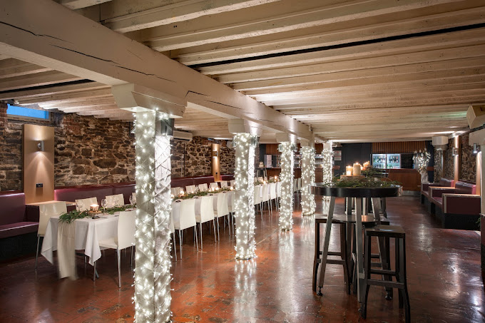venue image 4