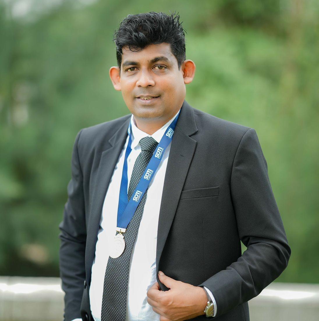 Academic portrait of Champika Kumarasiri