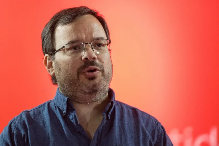 Felipe Schipani sostuvo que “el presidente de la República no puede participar de eventos partidarios”