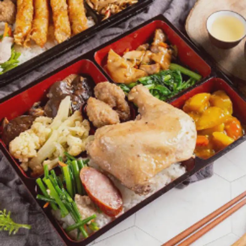 滷大雞腿飯