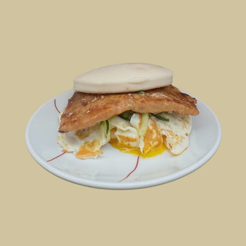 里肌豬肉煎蛋刈包