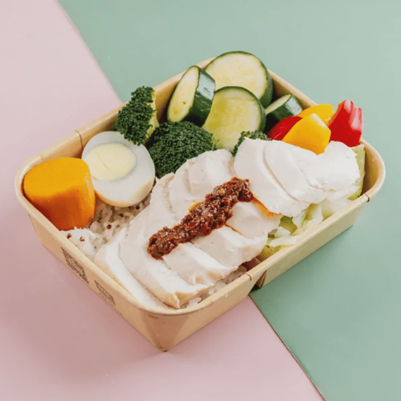 川味辣醬雞胸餐盒