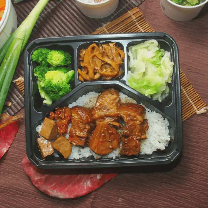 招牌腿庫飯