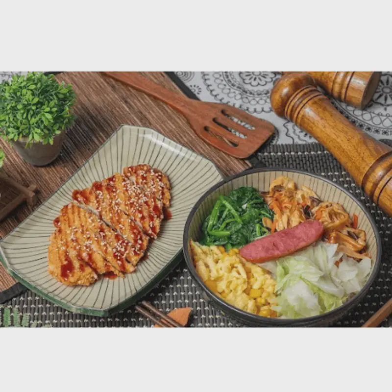蜜汁無骨雞排飯