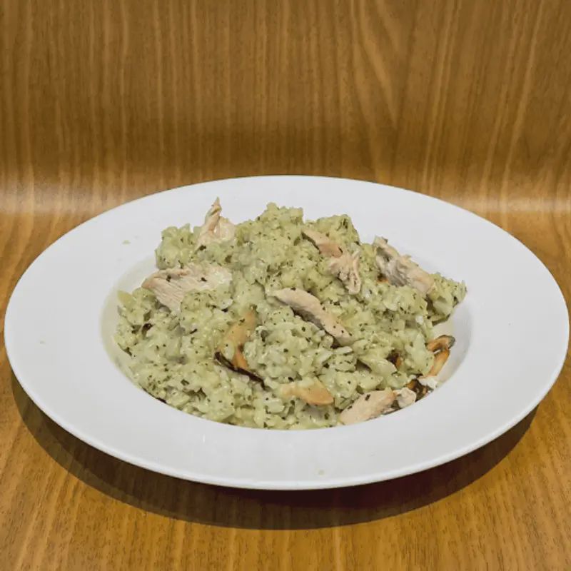 羅勒青醬雞肉燉飯
