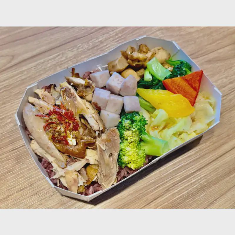 古早土雞黑米飯