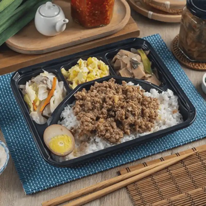 滿滿肉燥飯