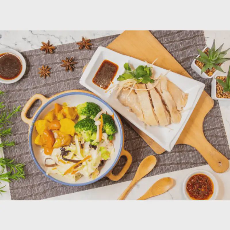 白斬土雞腿飯