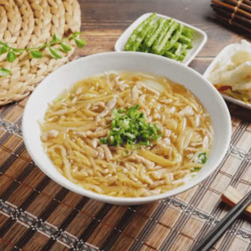 酸菜肉絲湯麵