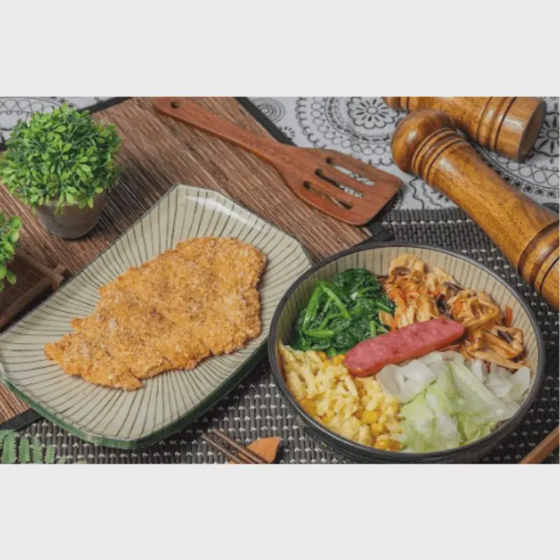 椒鹽無骨雞排飯