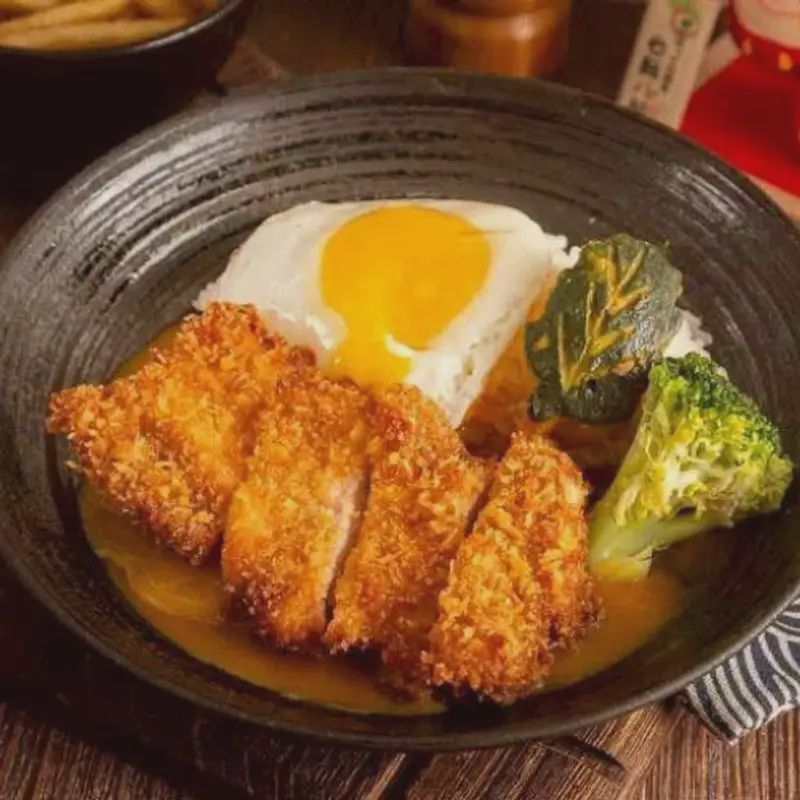 炸豬排咖哩飯