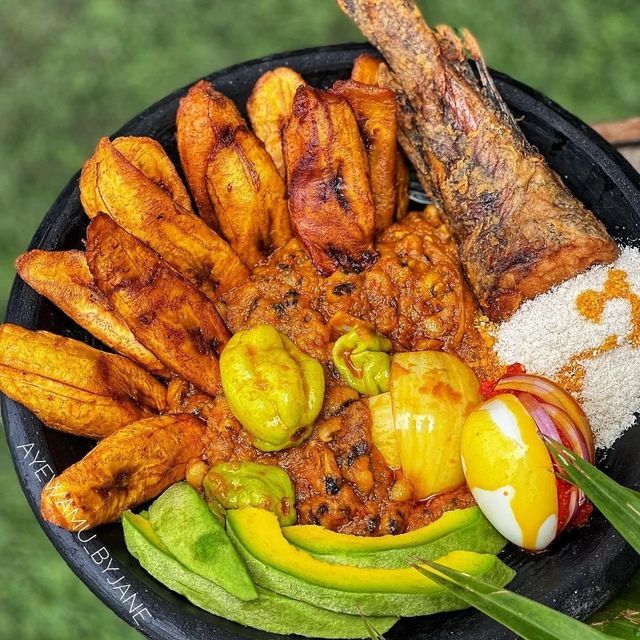 Ghanaian Cuisine - Fried plantain and Beans Stew