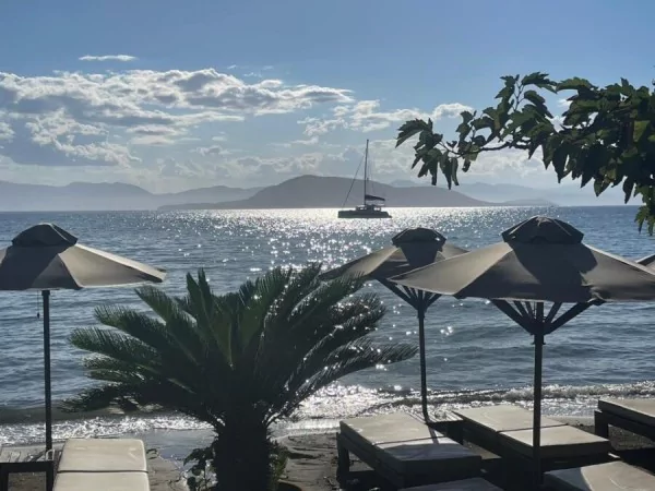 Mitsegeln für Freunde der nahtlosen Bräune (Nichtraucher) rund um Peloponnese 1/4
