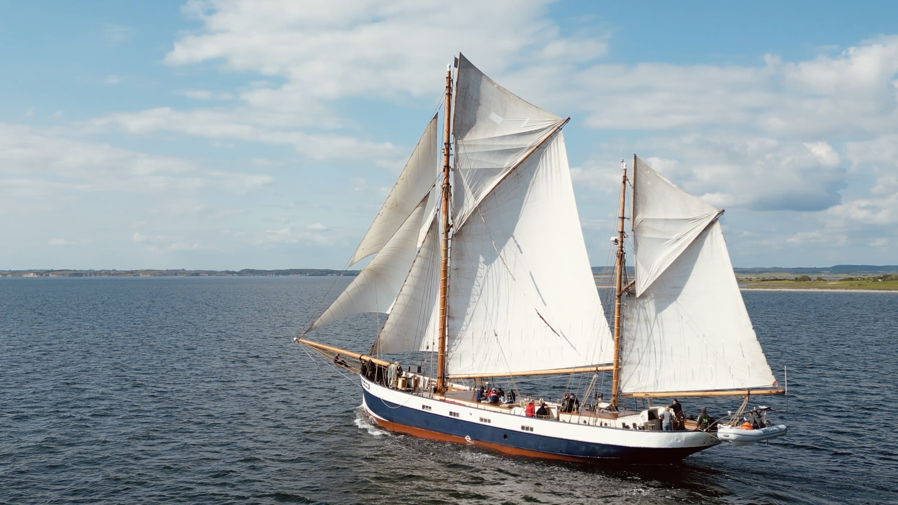 Kieler Woche hautnah an Bord der Belle Amie- LAST MINUTE — Hauptbild