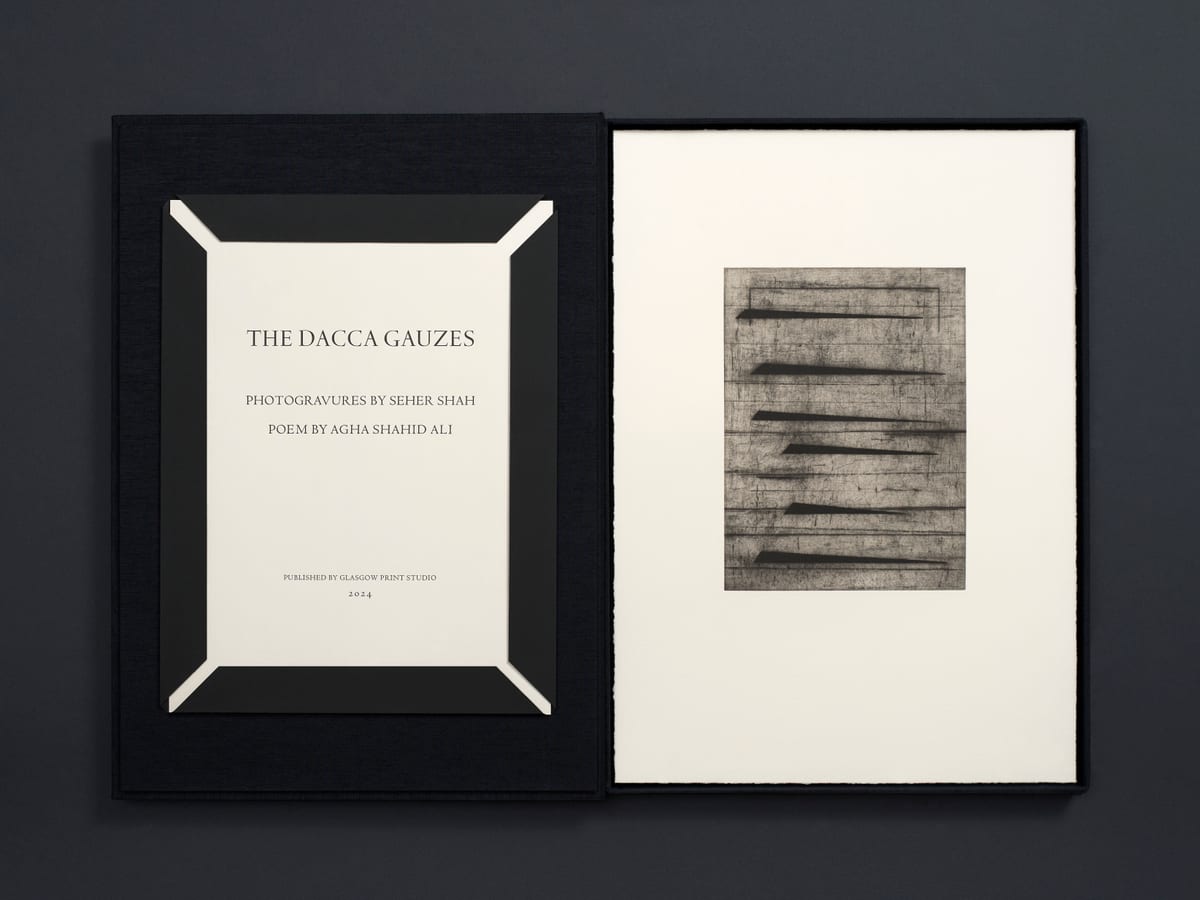 The Dacca Gauzes, The Hands of Weavers