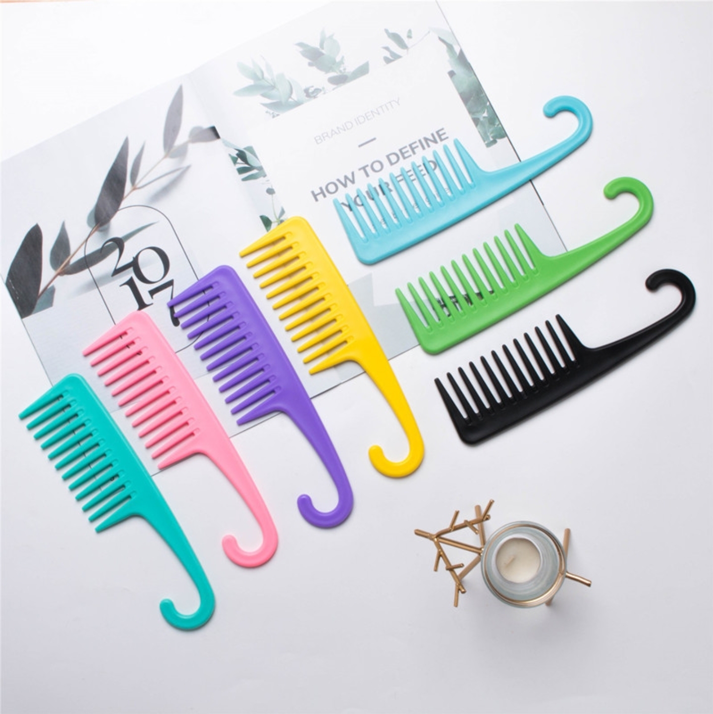 Wide tooth comb 