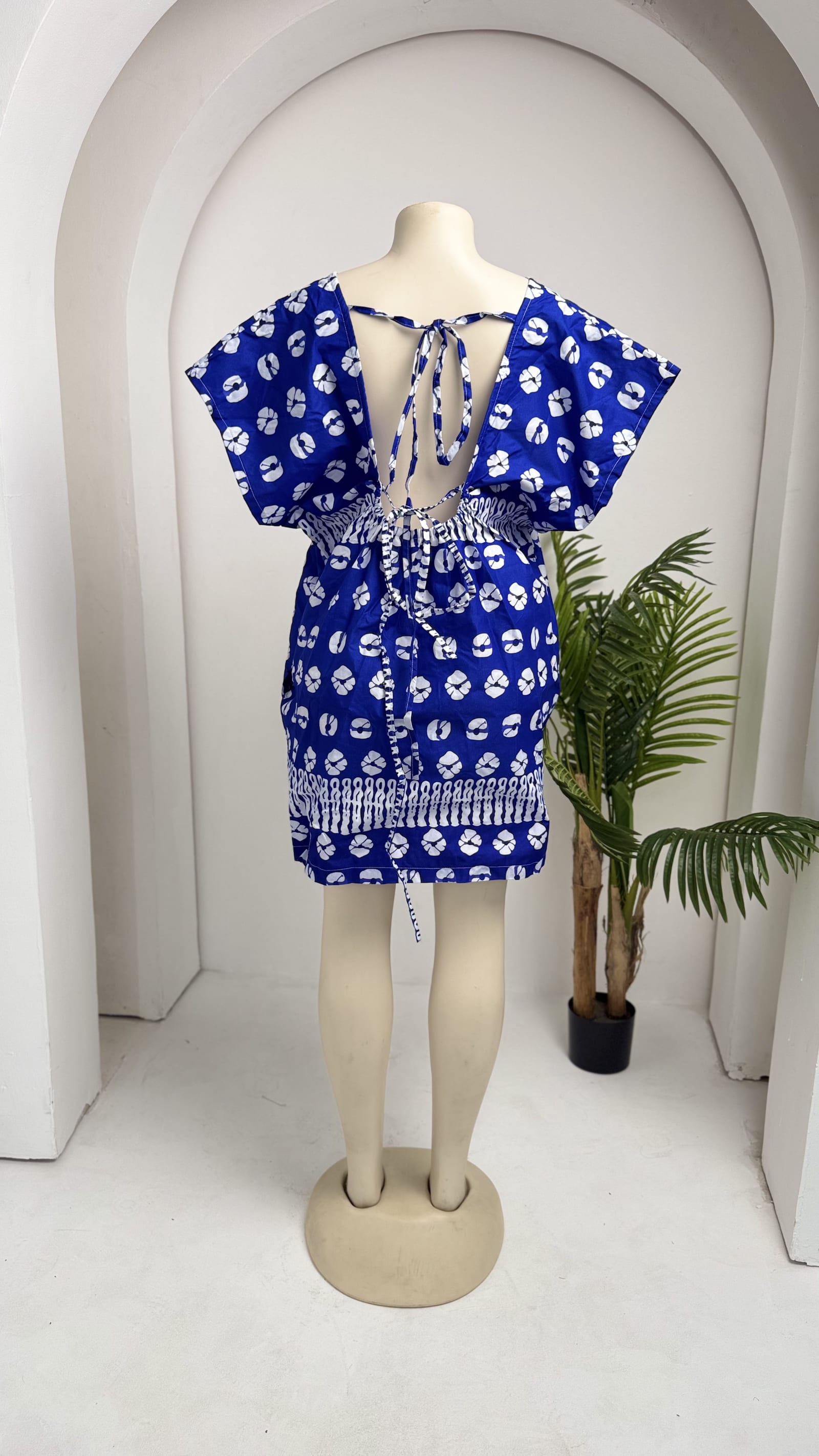 Blue Backless T-Shirt Dress