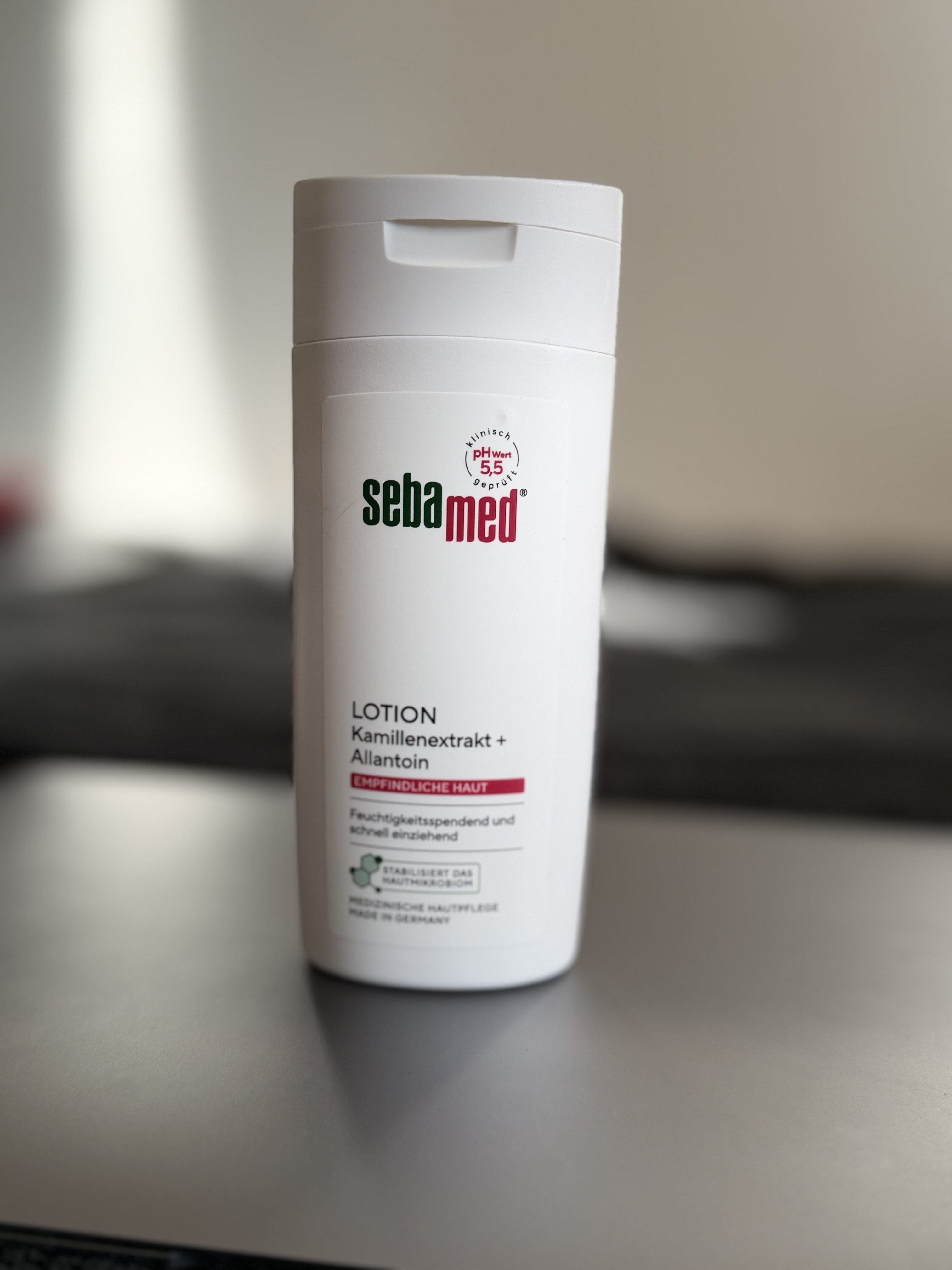 Sebamed Anti- hair loss Shampoo 