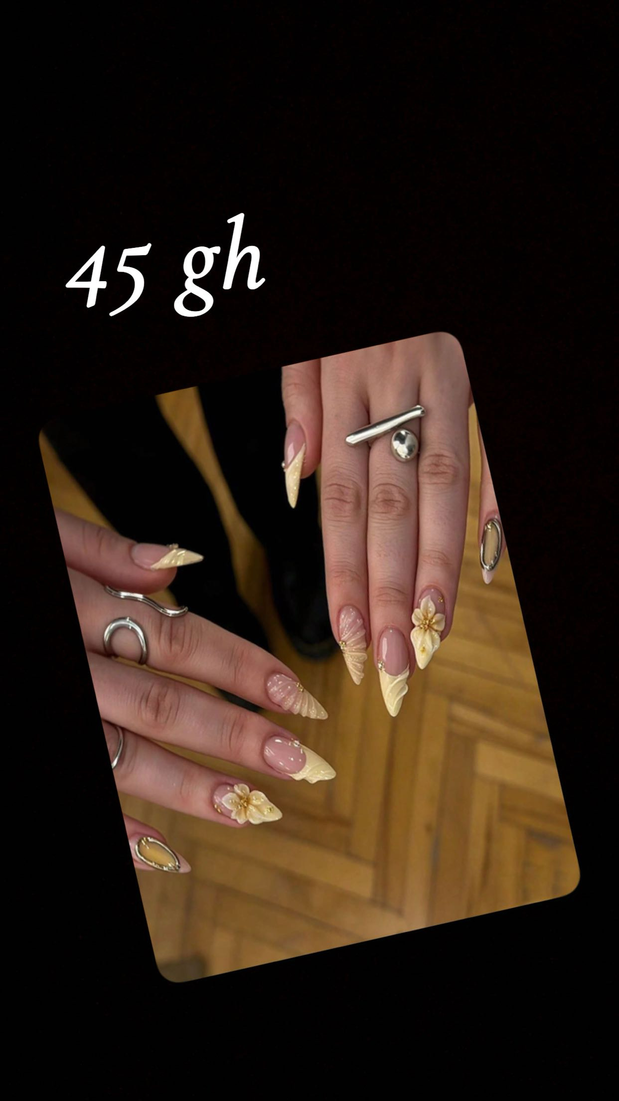 Medium length press ons 