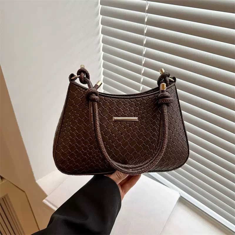 Quality Ladies leather bag 