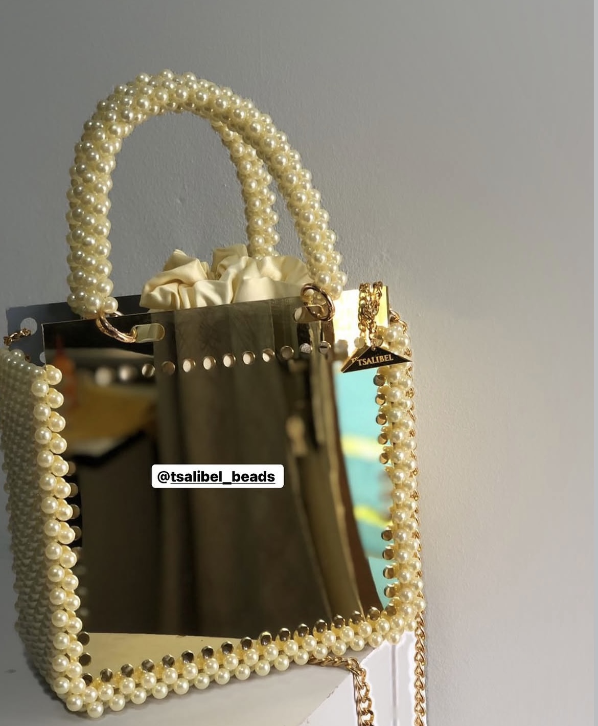 Classic gold bag 