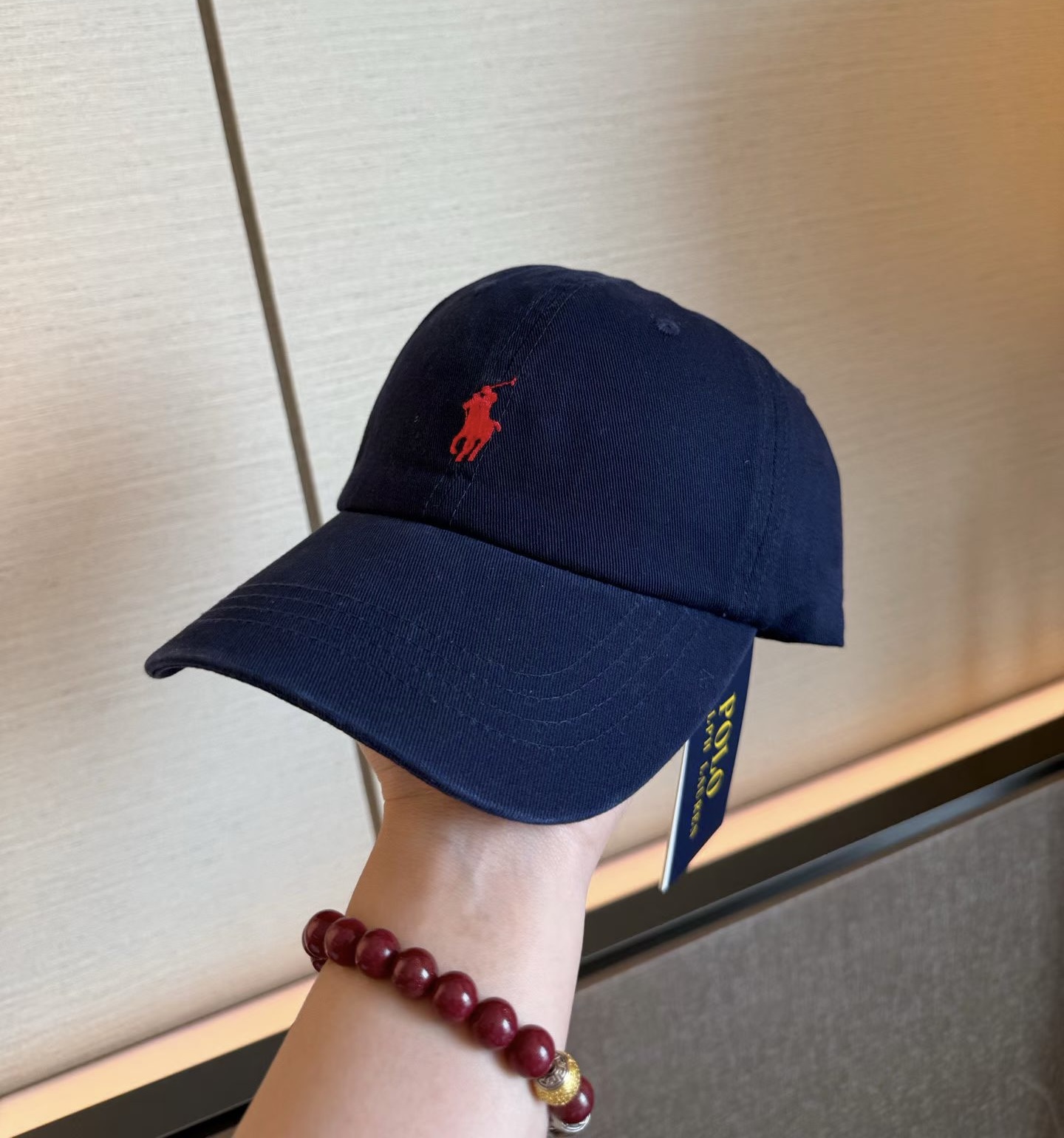 Cap 🧢