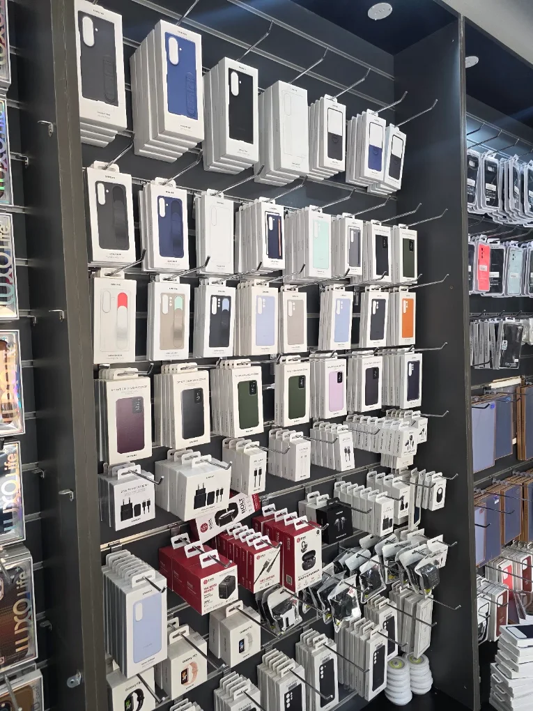 Dakar Smart Store gallery image 1