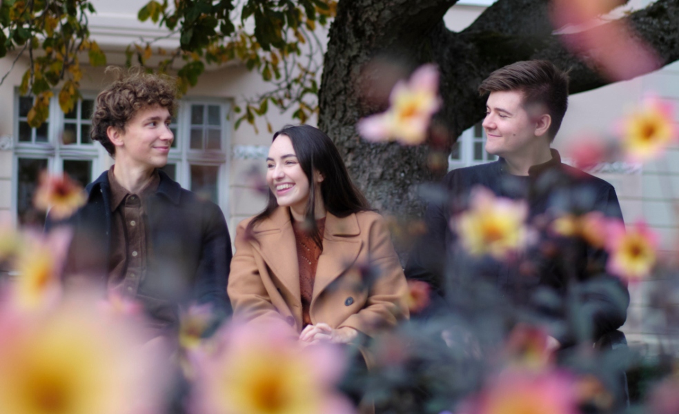 TIDLØSE JULETONER MED SWEET LORRAINE TRIO