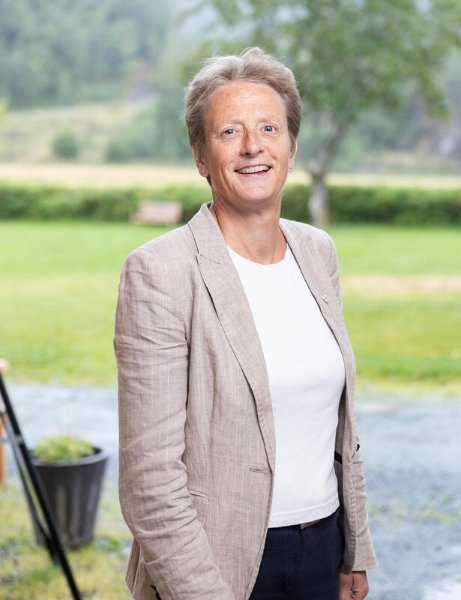 FESTFORESTILLING - Eldres dag 2026