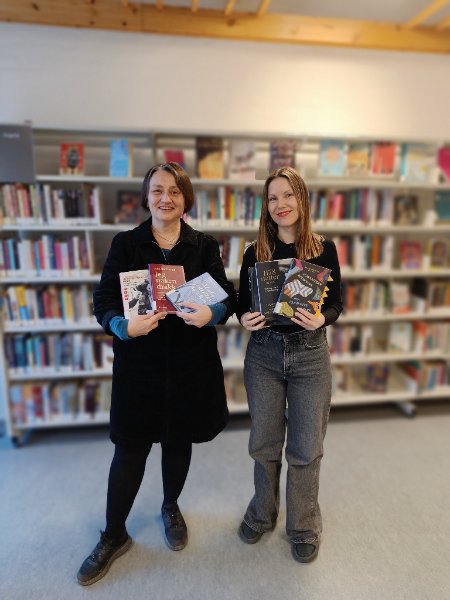 BOKPRAT BLANT BØKENE - Trondheim folkebibliotek