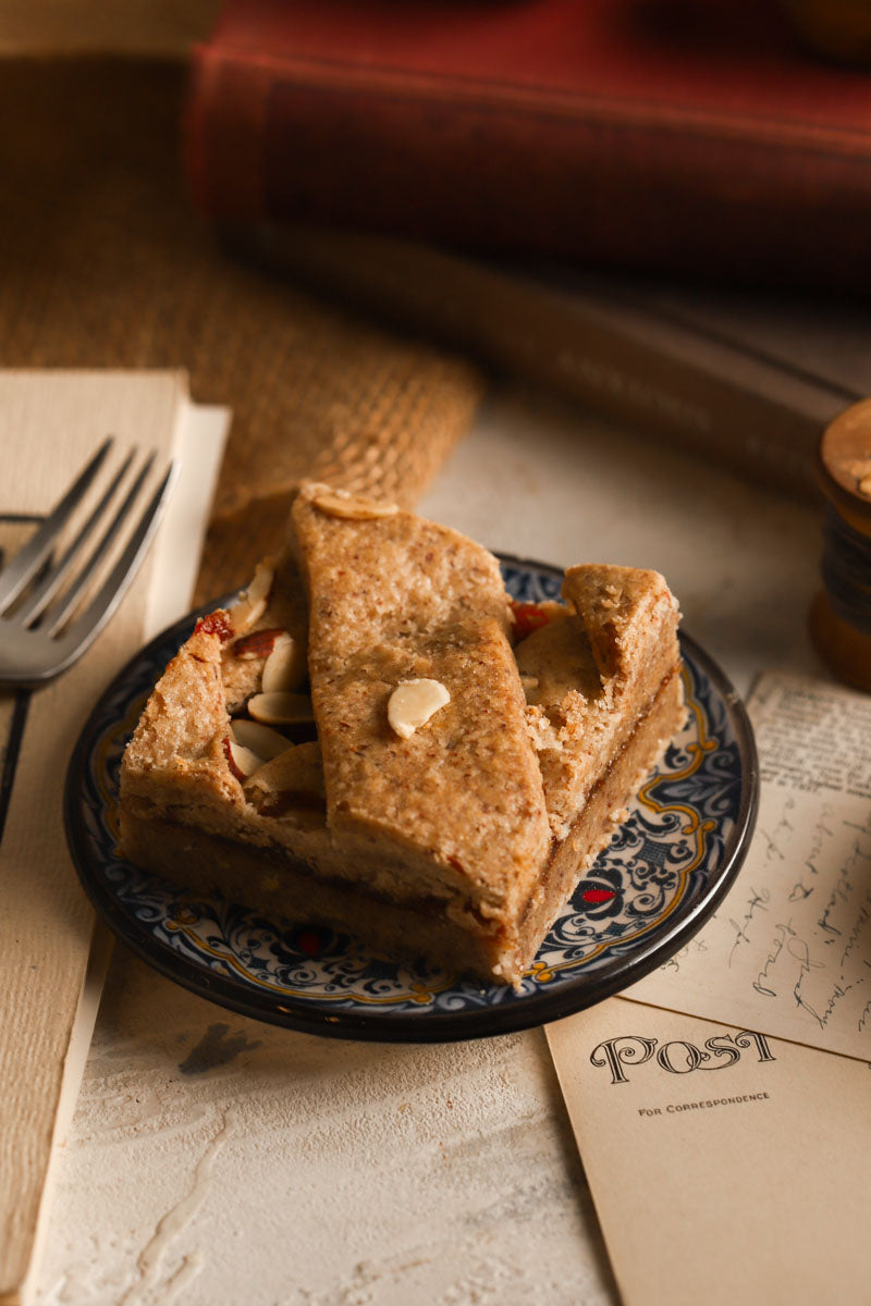 Apricot Almond Bar